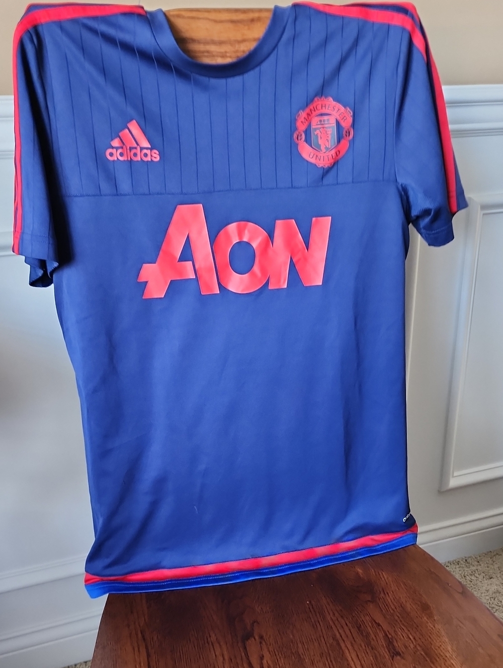 adidas Blue Training Jersey with Red Accents AON Manchester United Men's Medium